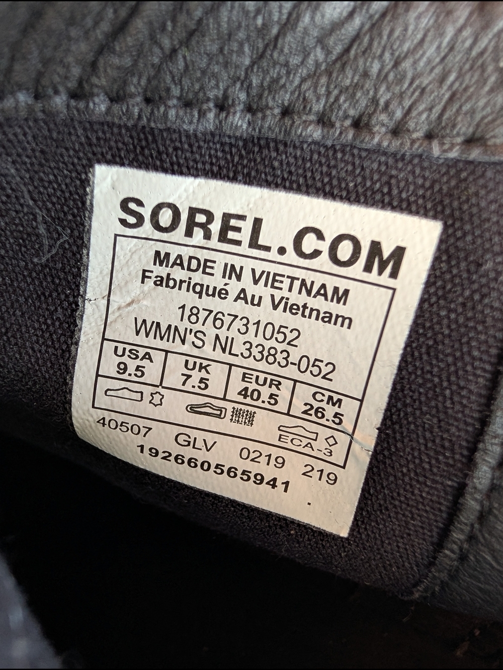 Sorel Gray/Black Leather Ankle Booties with Block Heel - Picture 10 of 10